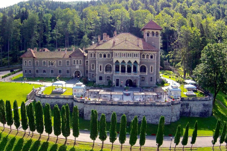 Castelul Cantacuzino Bușteni <br>Județul Prahova