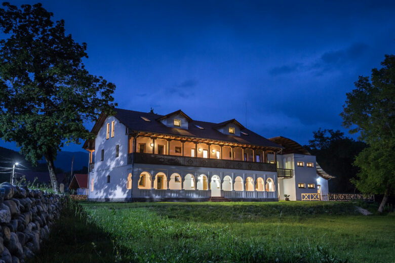 Hotel Hanul Vatra <br>County Vâlcea